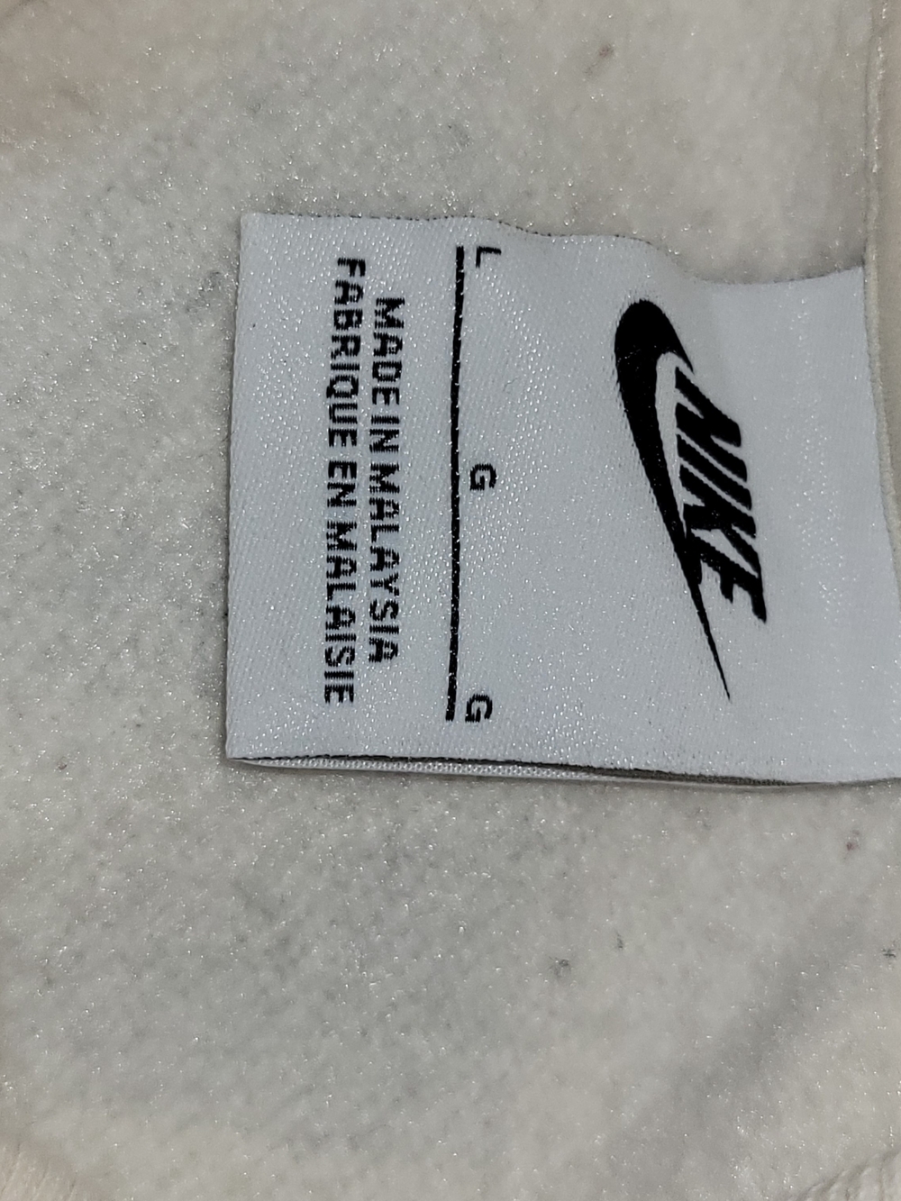 Nike Cream Quarter-Zip Sweatshirt with Navy Accents - Picture 4 of 4